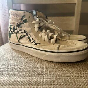 Vans "Off the Wall" High Tops Beige with Rose , Size 9